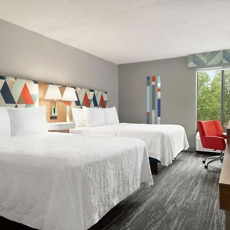 Hampton Inn Kansas City Blue Springs Bagian luar foto