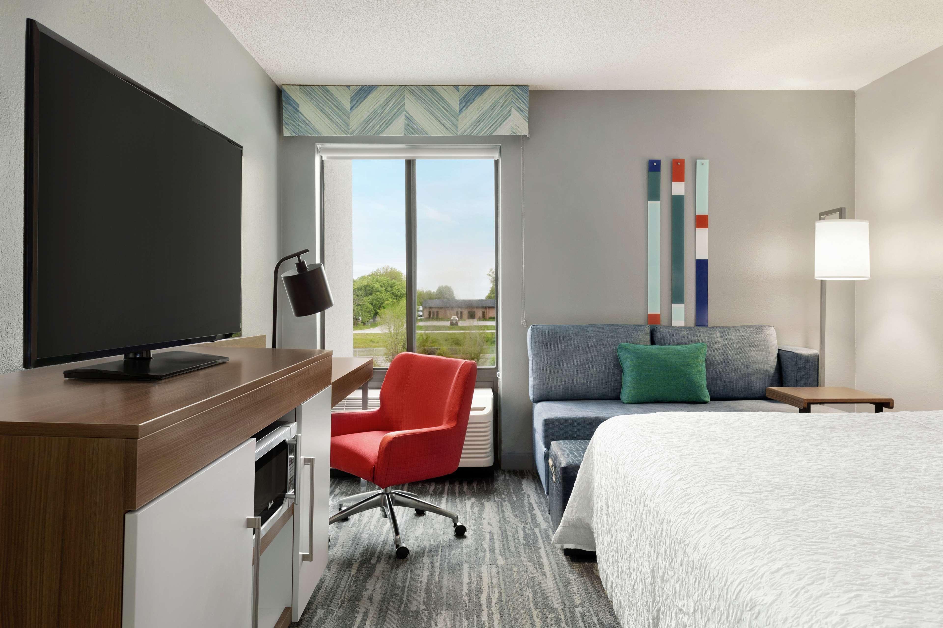 Hampton Inn Kansas City Blue Springs Bagian luar foto