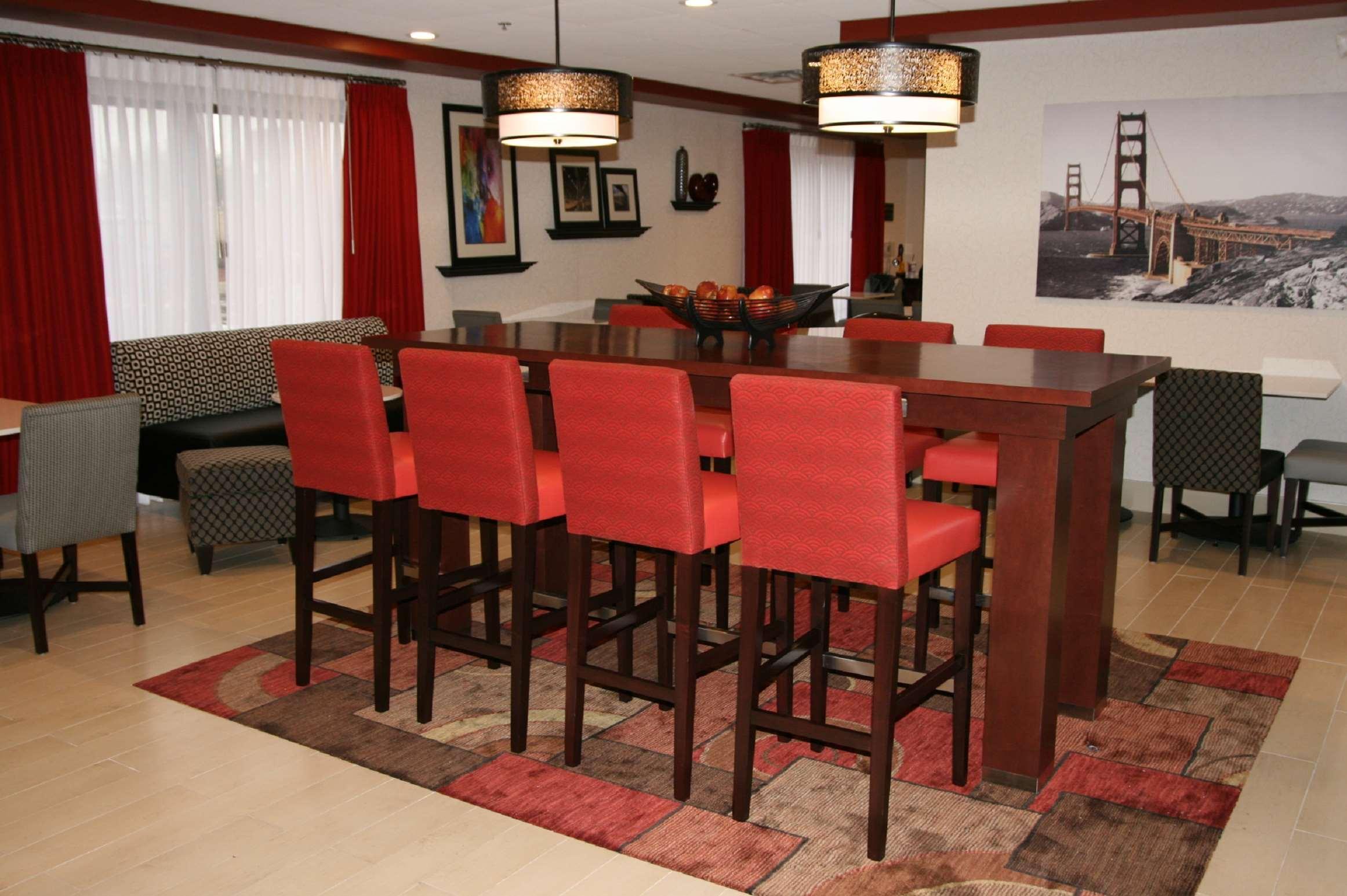Hampton Inn Kansas City Blue Springs Bagian luar foto