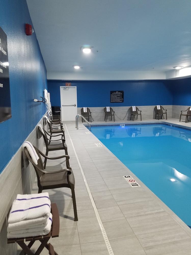 Hampton Inn Kansas City Blue Springs Bagian luar foto